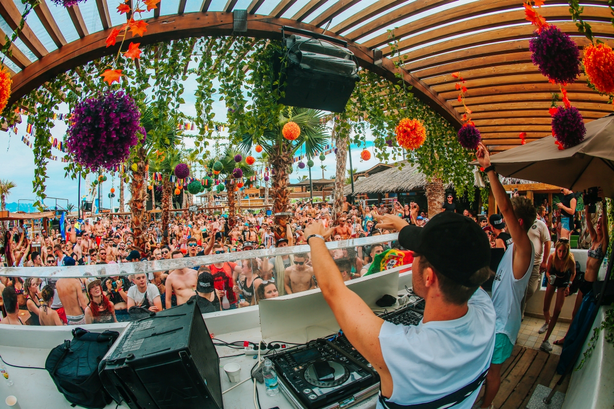 Papaya Party 4.9. (from 19h)