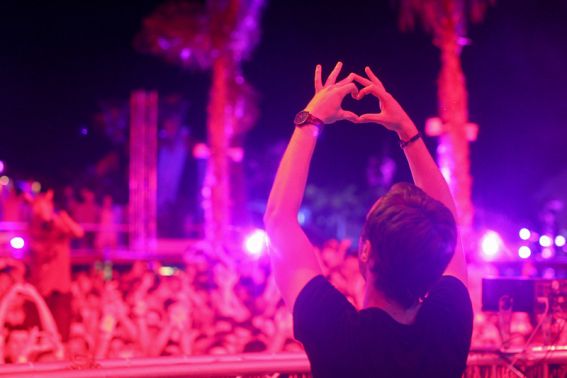 RAYEL_(100)